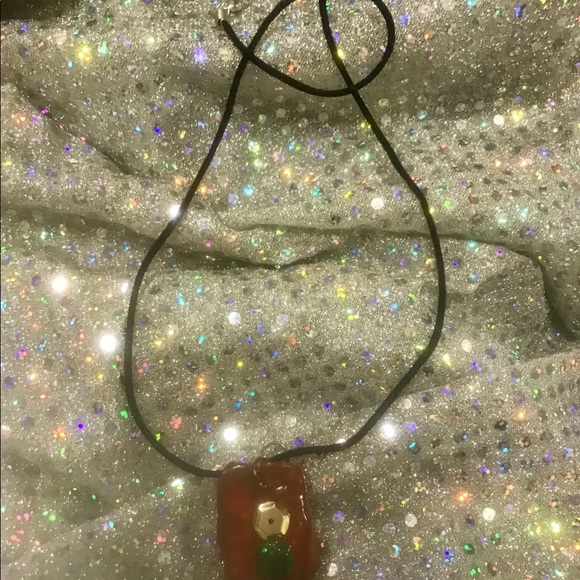 Necklace - Picture 3 of 10